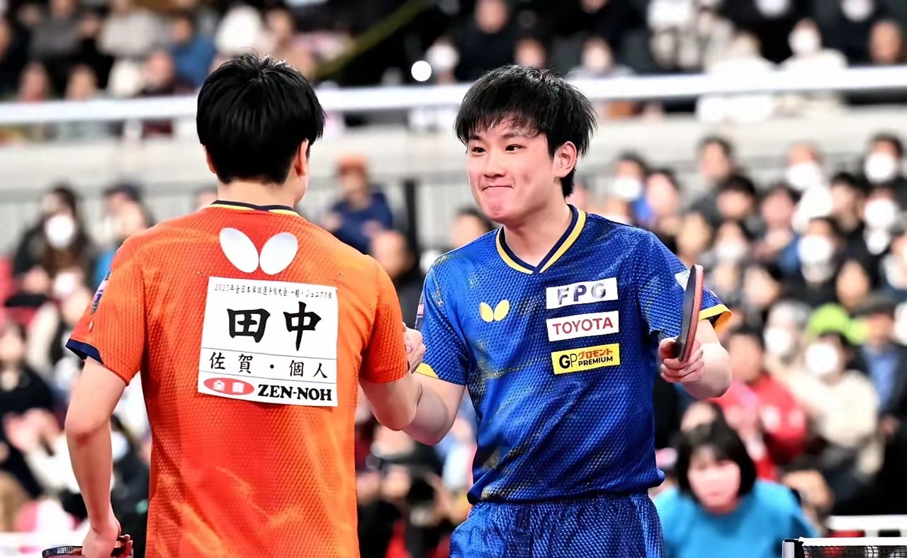 开云体育-瑞典队轻取日本队，张本智和统治全场