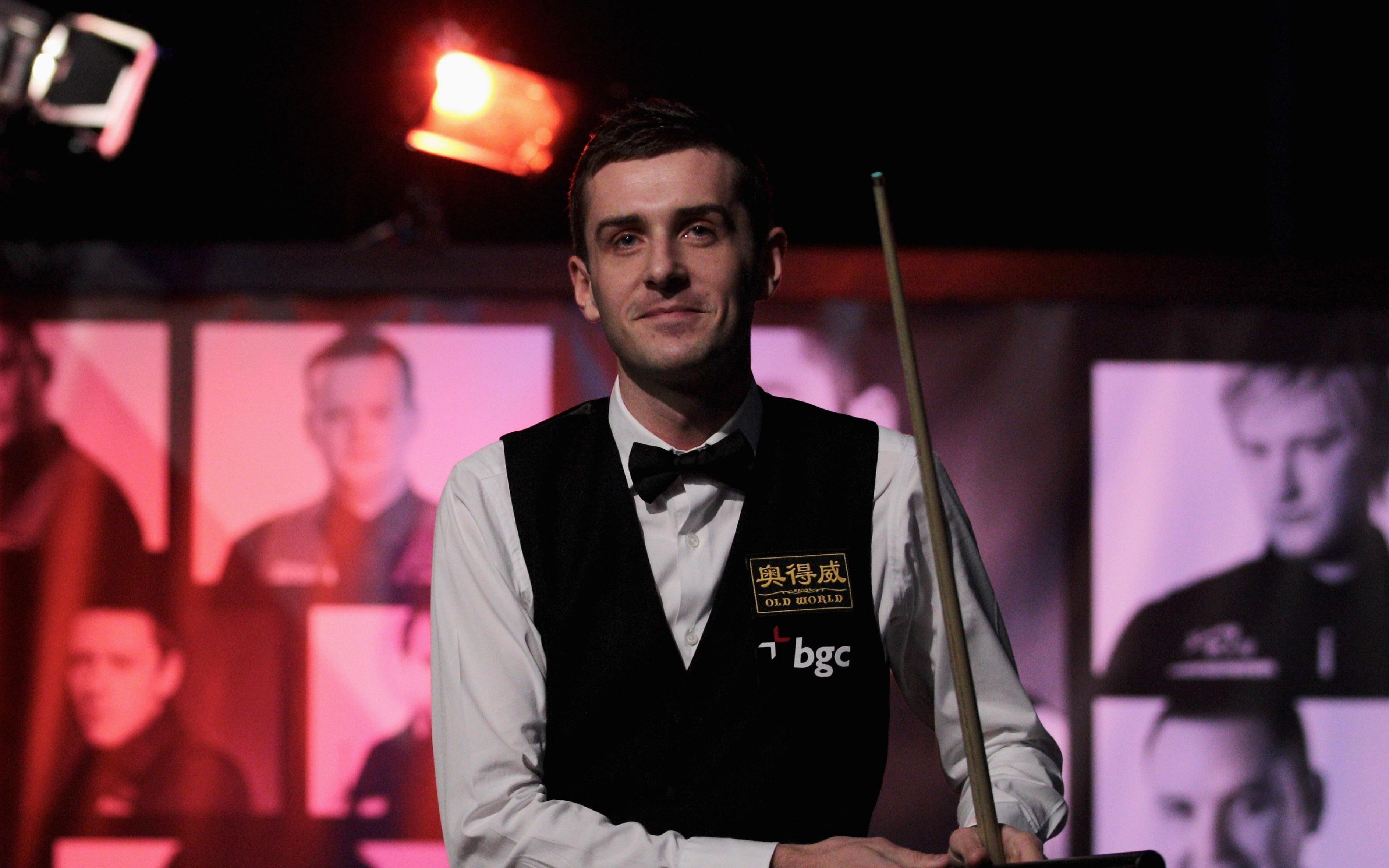 英格兰鏖战德国,布鲁诺统治全场 英格兰鏖战德国,布鲁诺统治全场