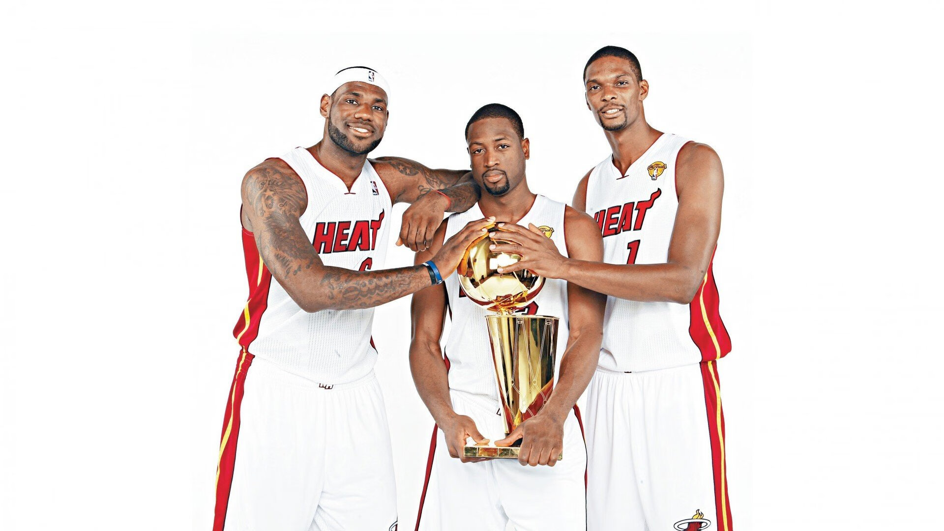 欧文化身凯尔特人锁匠，一己之力锁死悬念，铁血防守令老鹰窒息