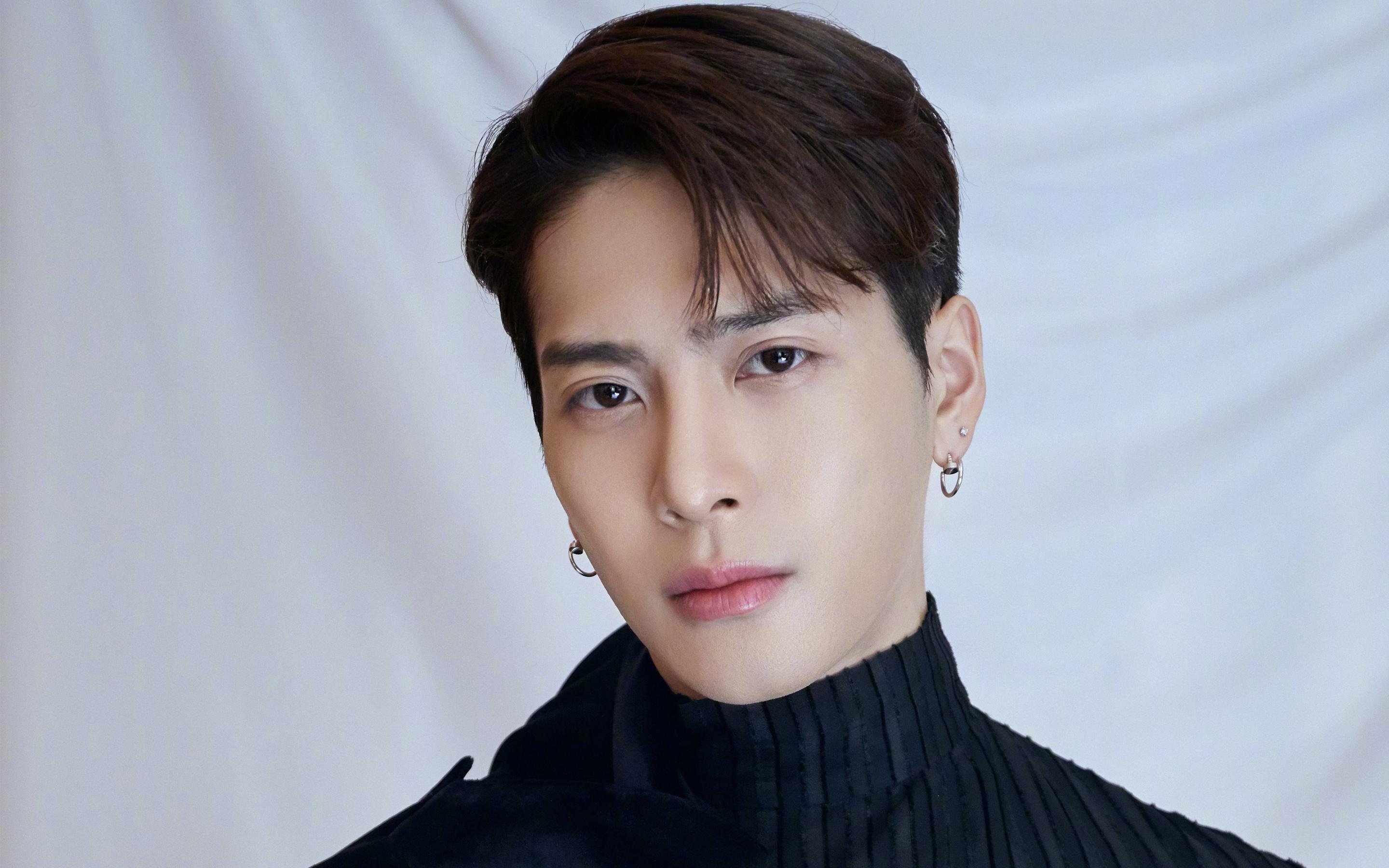 开云体育2026-季后赛生死夜，哈利伯顿擎剑斩天山