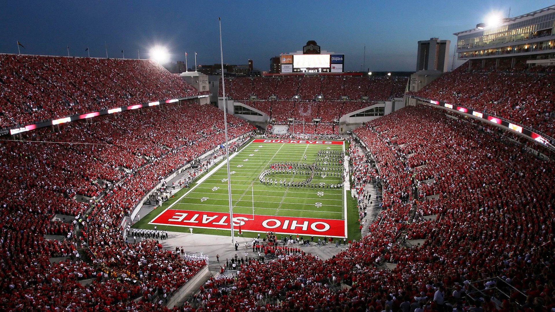 开云体育2026-绿茵疆场与硬木地板的交响，当孟菲斯灰熊的咆哮照亮欧冠半决赛的想象