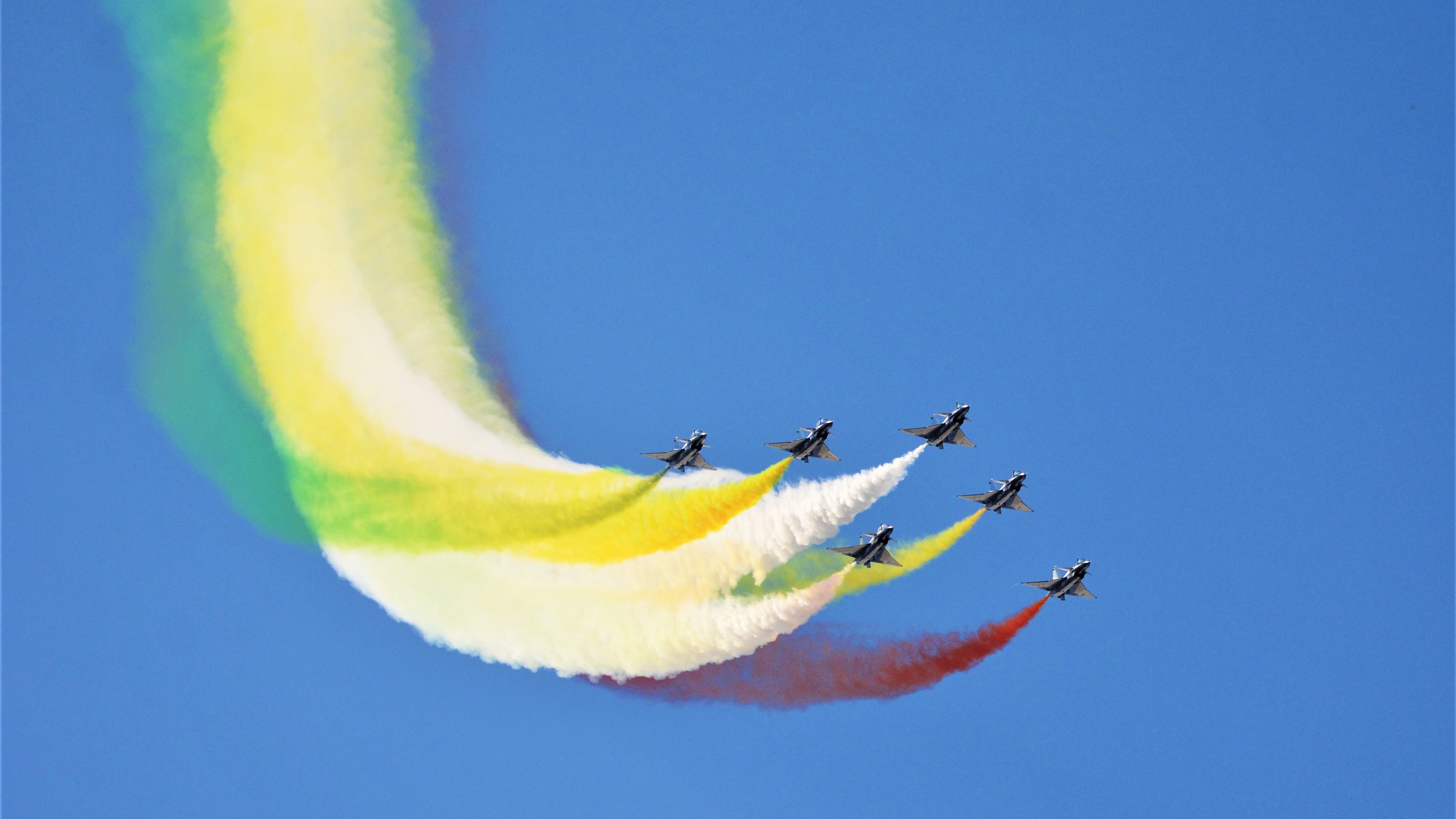 开云体育在线-拉文53分神迹夜！凯尔特人战术革命强行终结勇士王朝余晖