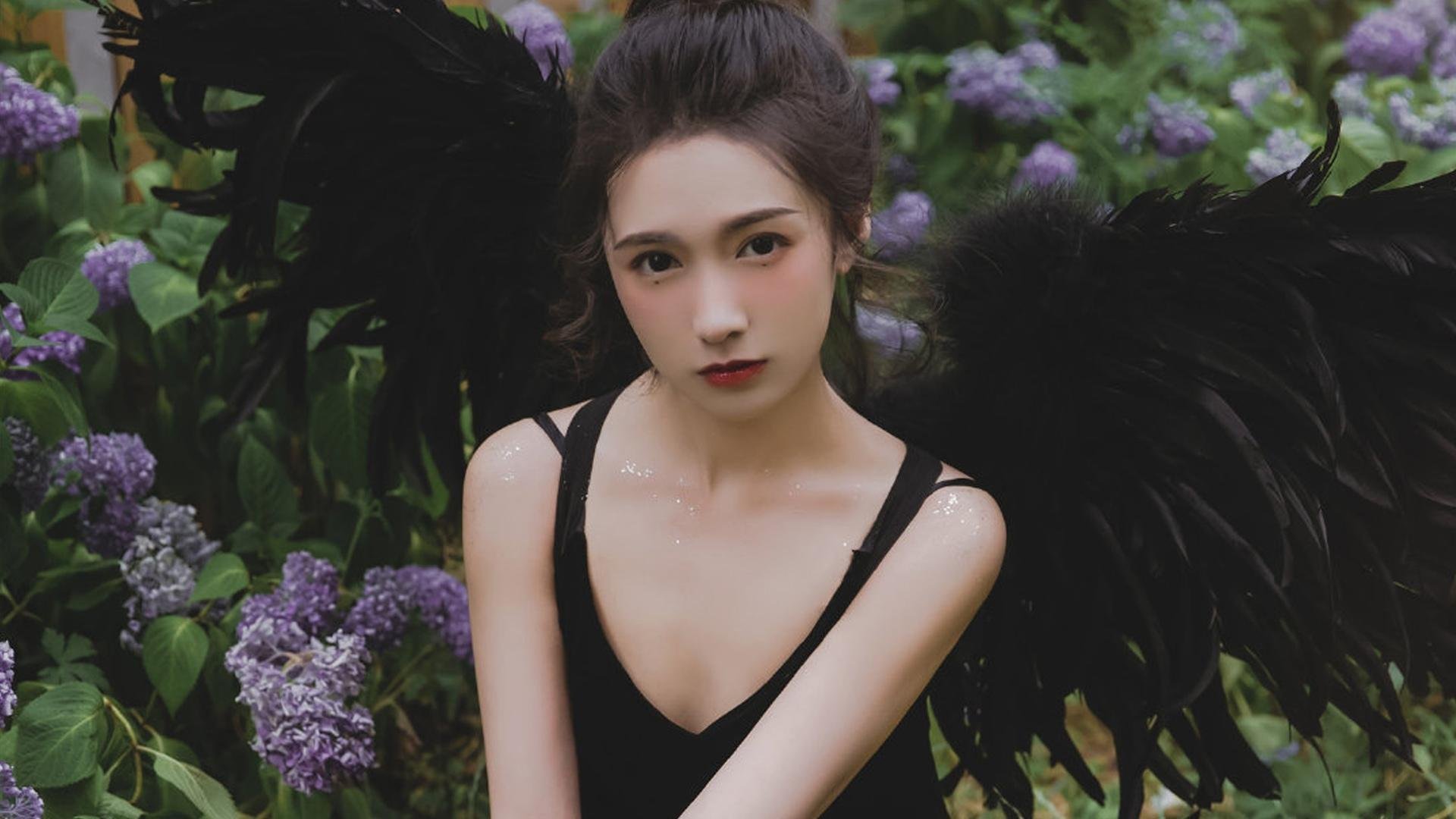 开云体育平台APP-苍穹之下，孤星闪耀，当中亚狼勒住斗牛士，哈兰德书写2026的唯一种族