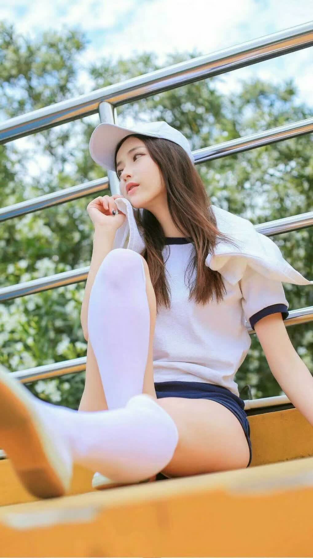 南美蓝刃斩日耳曼战车，厄瓜多尔补时绝杀德国，布罗佐维奇书写唯一传奇
